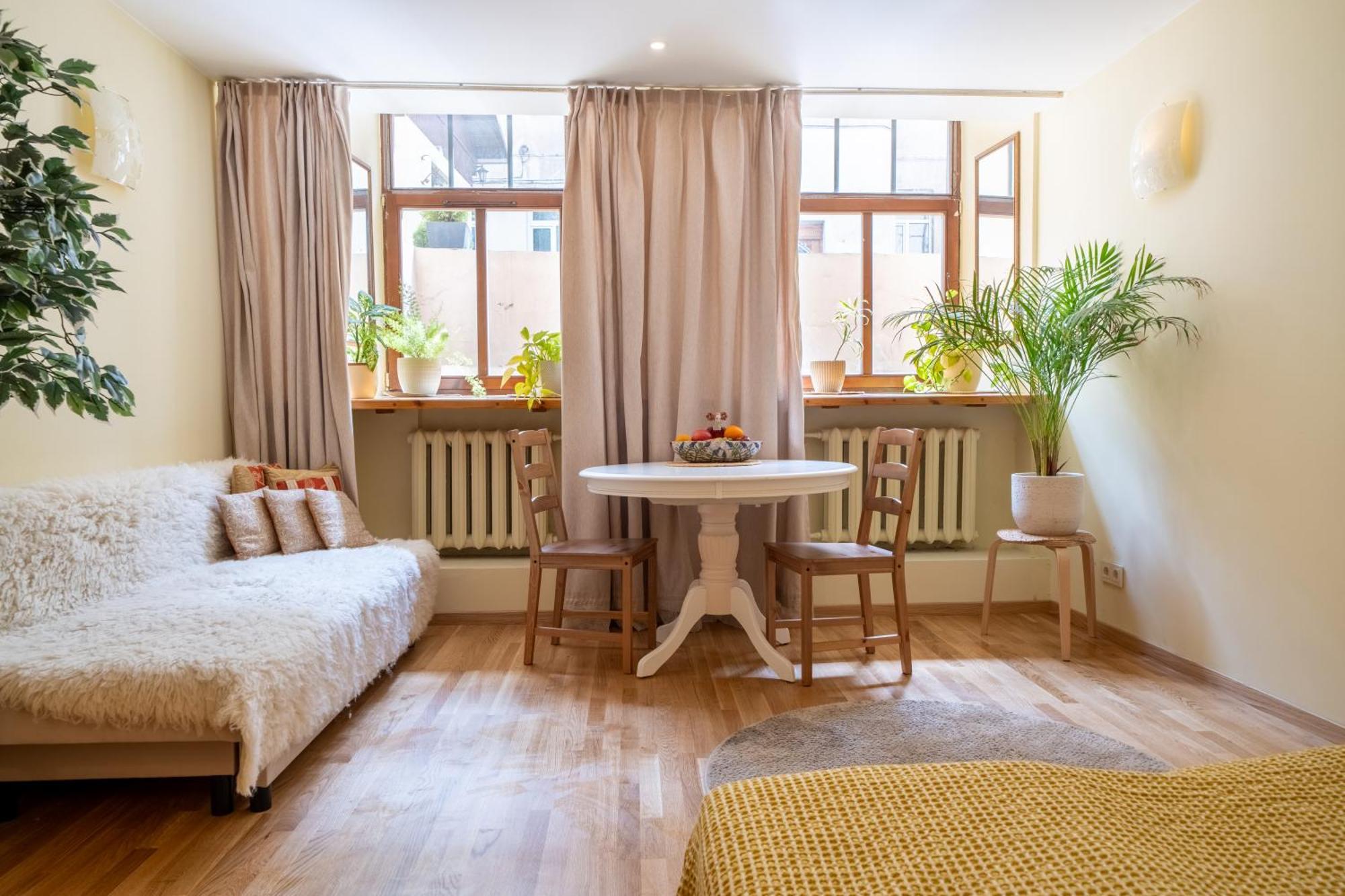 Apartament Cozy With Inner Yard